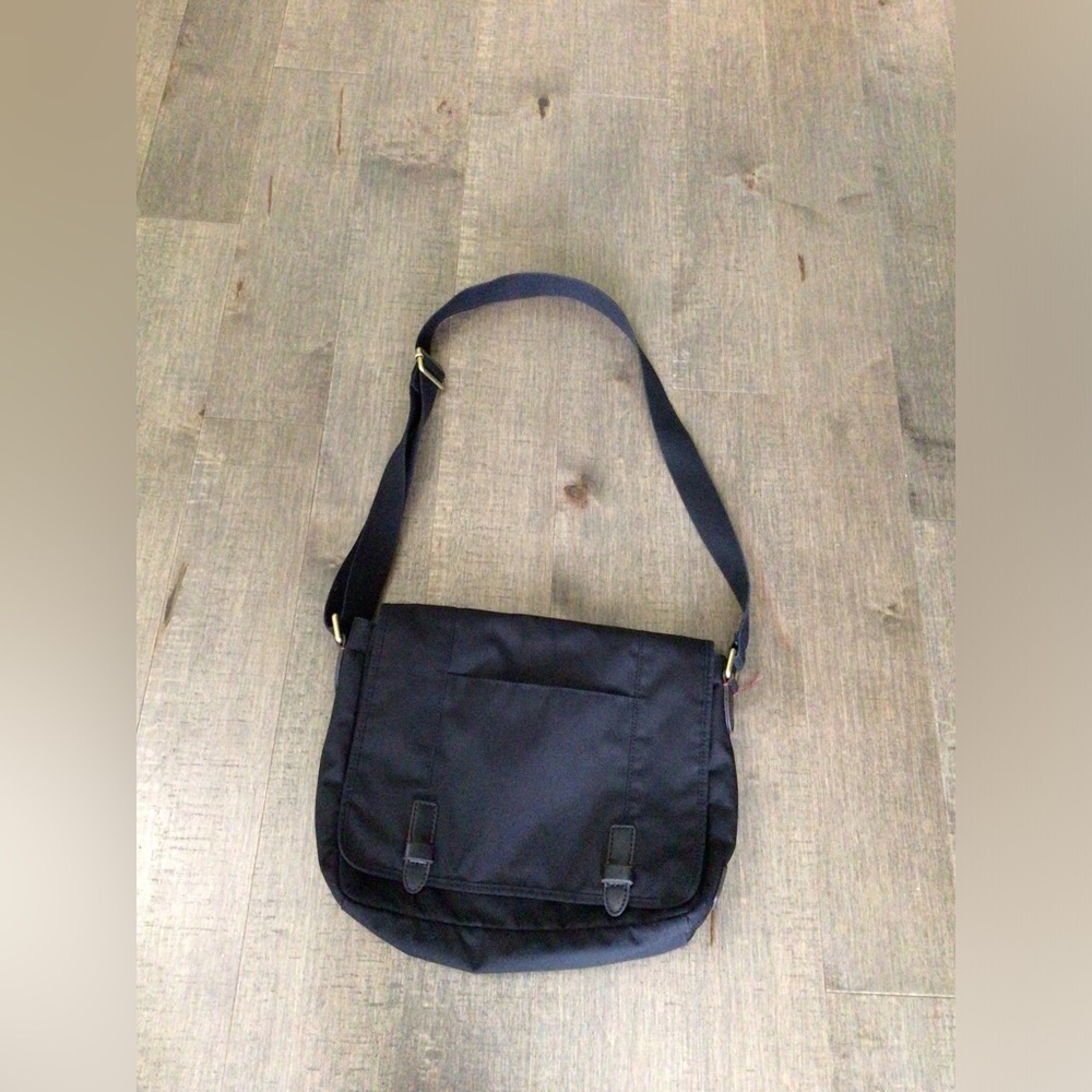 Fossil black messenger bag